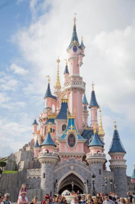 Studio A Disneyland Paris Монтеврен Екстер'єр фото